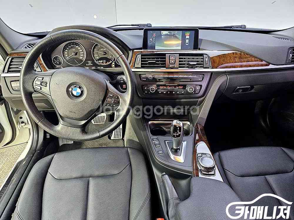 [BMW]3시리즈 (F30) 320d 판매--8