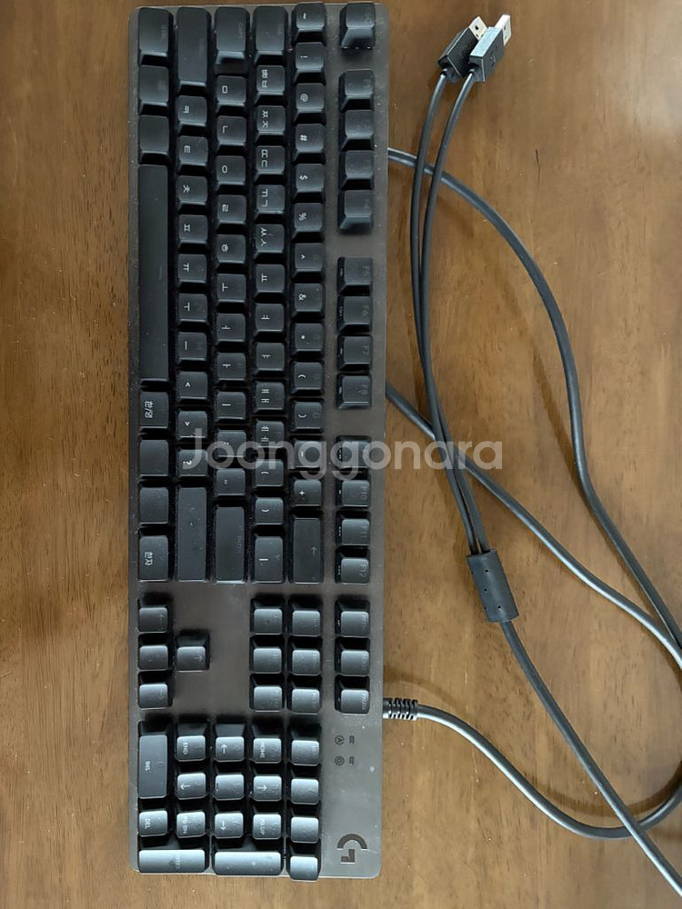 G512 카본 기계식 키보드 입니다--0