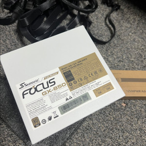 시소닉 포커스 gx850 화이트