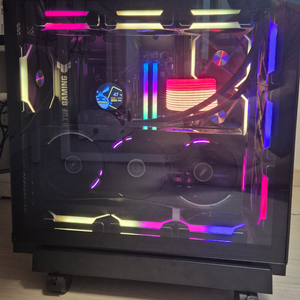 9800x3d 5080arous master 리안리본체
