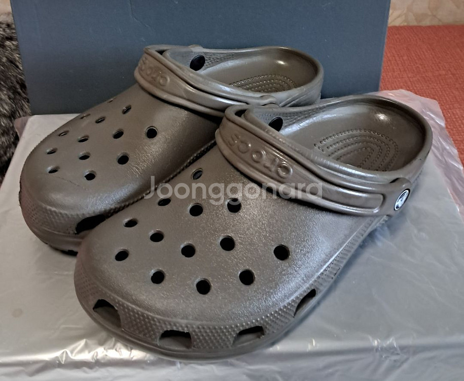 크록스 250 색깔이쁨.거의새거임--0