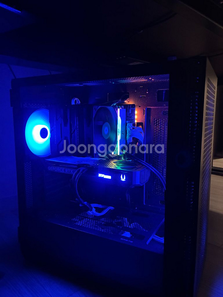9700x + 5070 본체--1