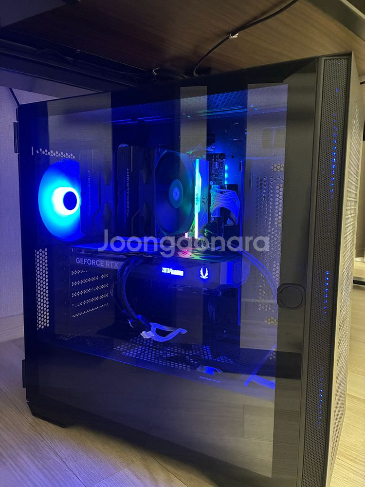 9700x + 5070 본체--2