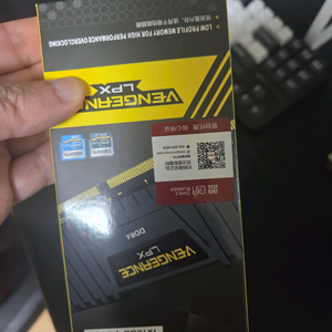 ddr4 3600 32기가 16기가x2 커세어 벤저스