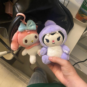 마이멜로디 , 쿠로미 가방 걸이 판매 합니다
