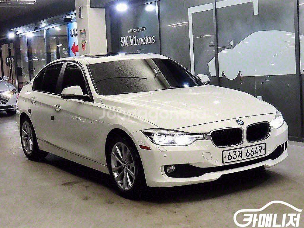 [BMW]3시리즈 (F30) 320d 판매--5