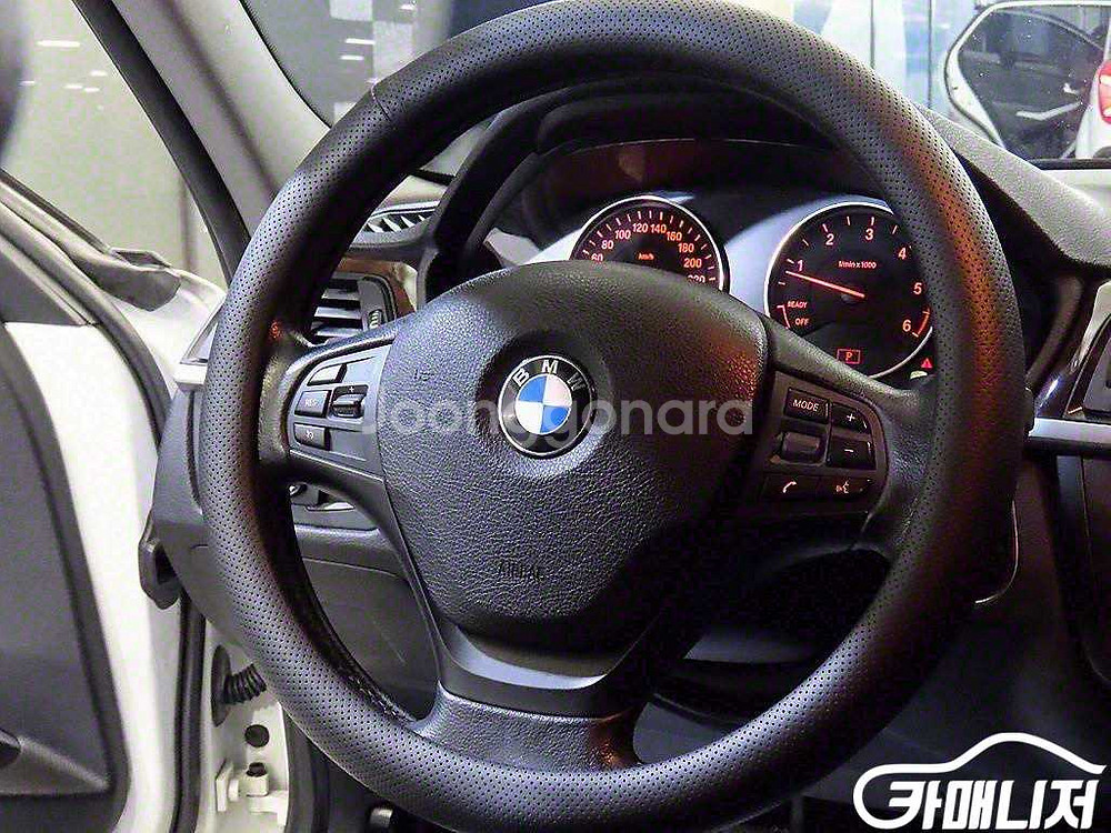 [BMW]3시리즈 (F30) 320d 판매--1