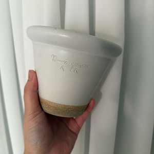 두개르송 흰색 유약 링팟, 핑크 실린더, 마티아스 토분