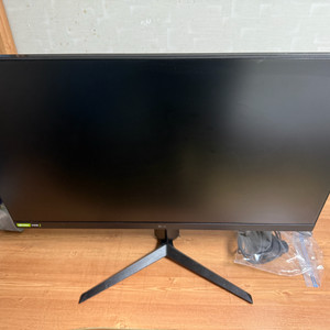 LG 울트라기어 32인치 모니터 (32GP750) 판매
