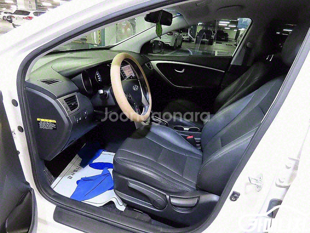 [현대]뉴 i30 1.6 VGT PYL (5인승) 판매--4