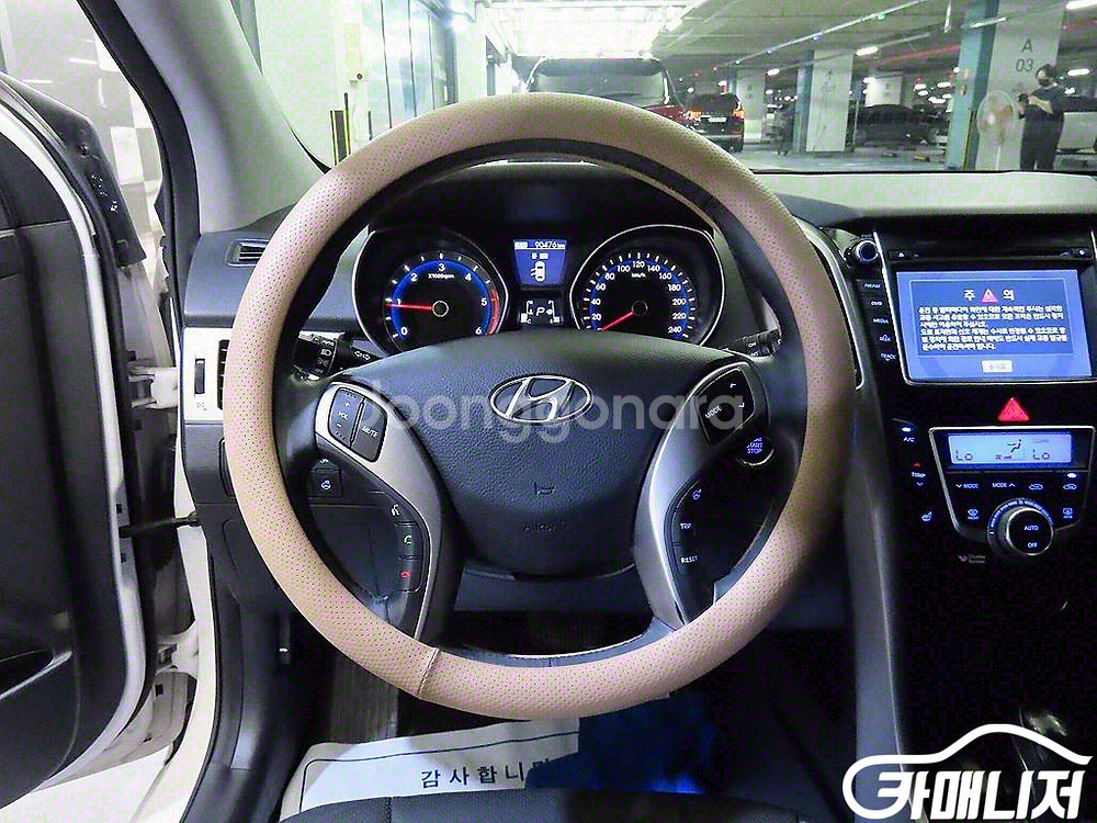 [현대]뉴 i30 1.6 VGT PYL (5인승) 판매--8