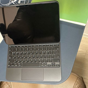 iPad Pro 11인치 M4+펜슬+매직키보드+ 팝니다