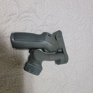 DJI 오즈모 모바일 3 판매합니다.