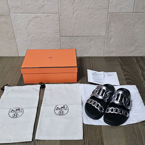 37.5) Hermes 에르메스 엑스트라 실버 슬리퍼