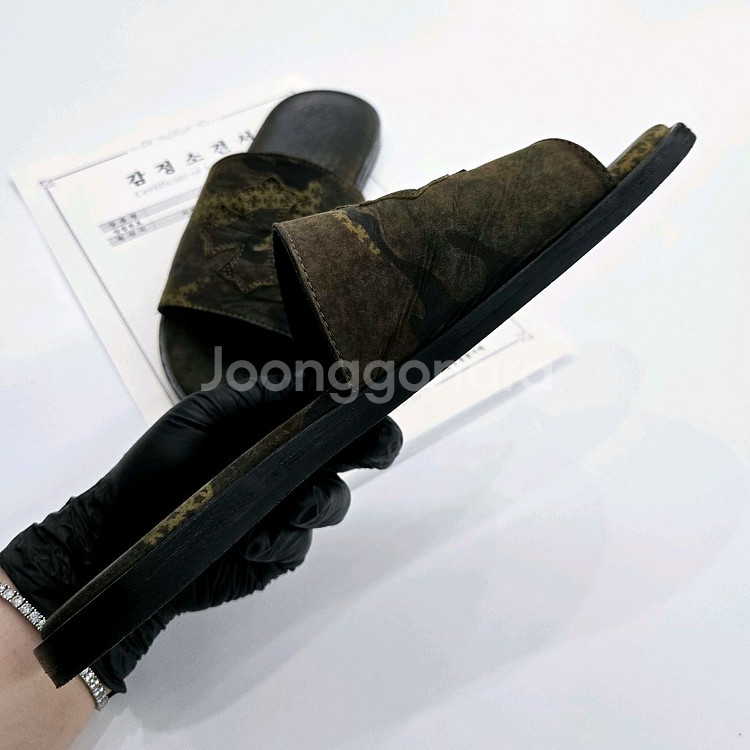 크롬하츠 카모플라쥬 멀티로고 슬리퍼 41--5