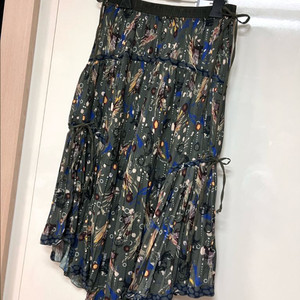 한섬 시스템 프린팅 밴딩 플리츠 스커트 언발 롱치마