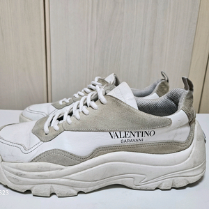 발렌티노 스니커즈 39발렌티노 검보이 반시 남성스니커즈