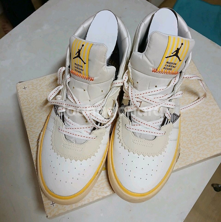 (1회착용 280사이즈)조던 시리즈X 메종 샤또 루즈--0