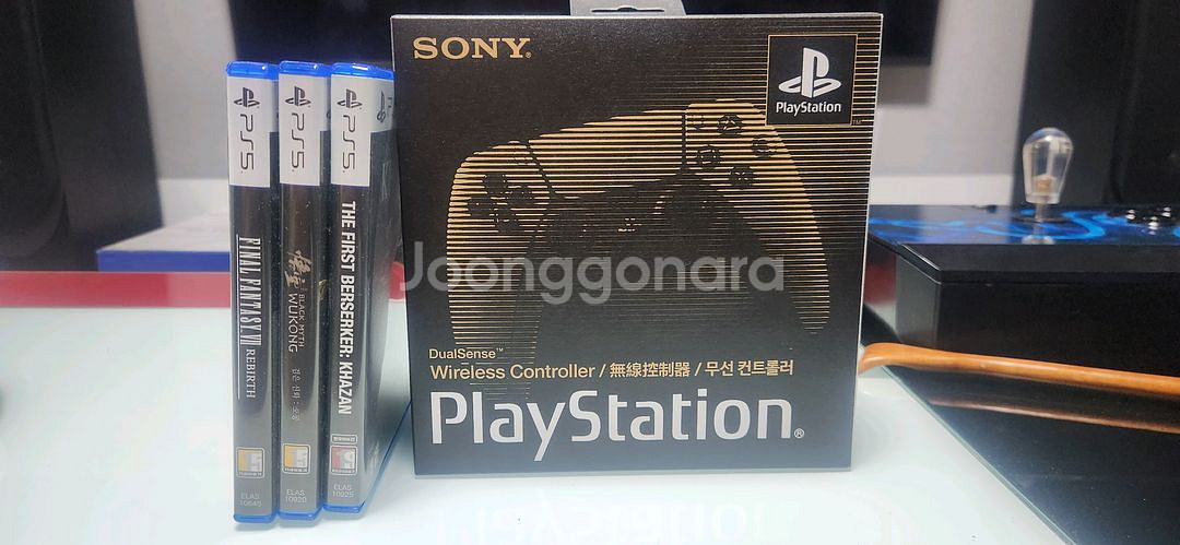 PS5 30주년 듀얼센스 팝니다--0