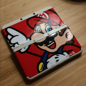 뉴작다수 new 3ds + 플레이트 두개