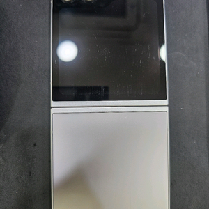 z플립6