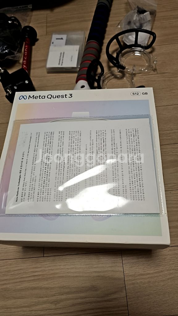 S급 풀박스 메타 퀘스트3 512GB 팝니다 오큘러스--1
