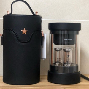 발뮤다 스피커