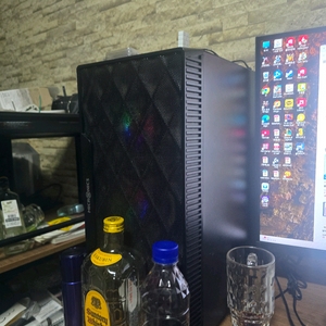 라이젠7 5700X3D, DDR4 32GB, 반본체
