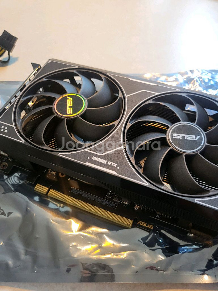 ASUS RTX4060 지포스 그래픽카드--3