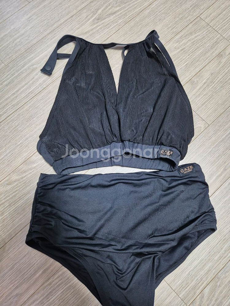 게이즈 폴웨어 s 팝니다--0