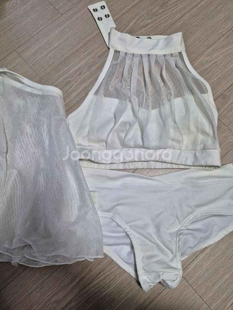 핫한 폴웨어 팝니다--0
