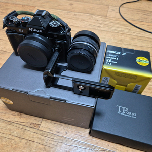 니콘 Zf 40/2(SE) KIT+26mm f2.8렌즈
