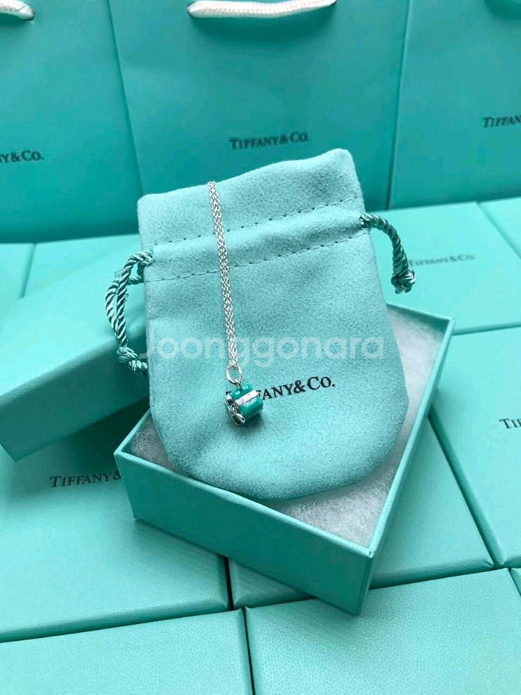 티파니 공식웹사이트기프트박스 펜던트 925 순은--1
