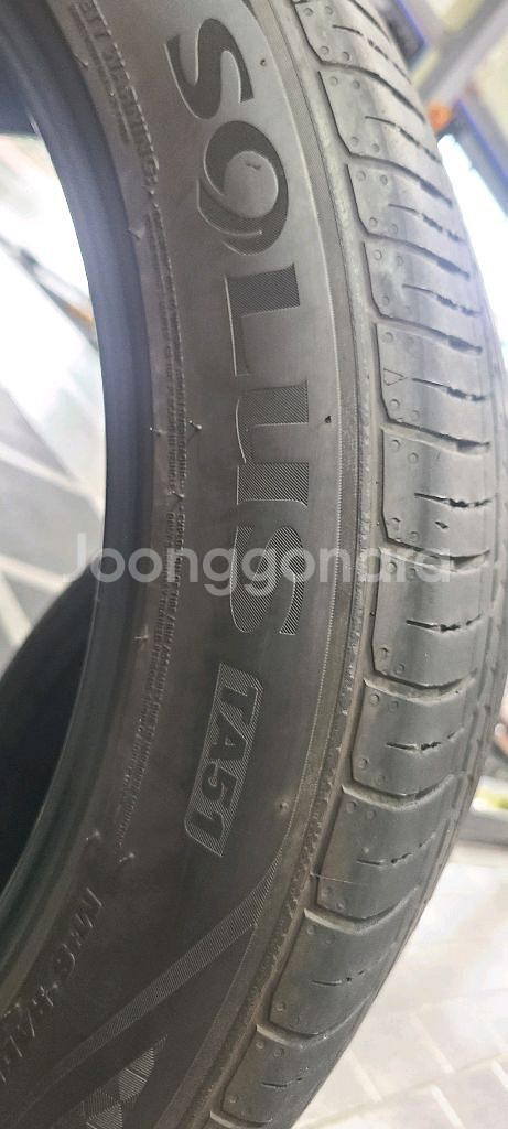 245 45 19 중고2개,금호TA51 23년--4