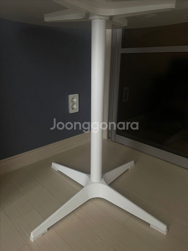 원형테이블 (화이트) 판매합니다--3
