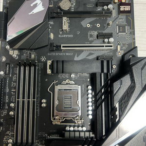 기가바이트 Z390 AORUS ELITE
