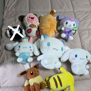 산리오 시나모롤 쿠로미 루피 시바견 인형