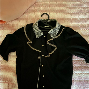 노애미 반팔 블라우스 지뢰계 디어마이러브 리즈리사