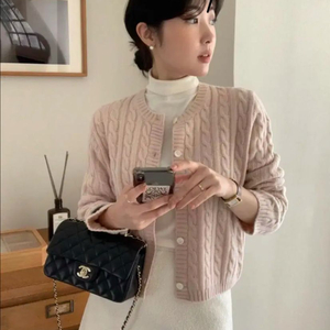 모아빈 연분홍가디건 새상품