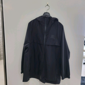 정품 버버리 여성 바람막이 새상품급