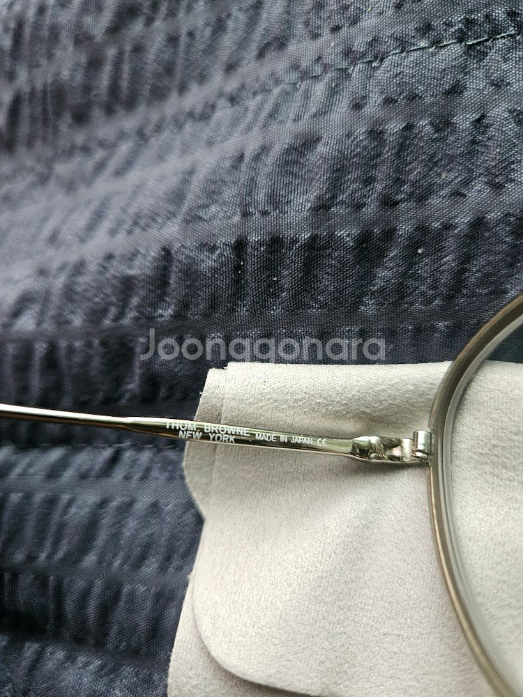 톰브라운 안경테 TBS906 팝니다--1