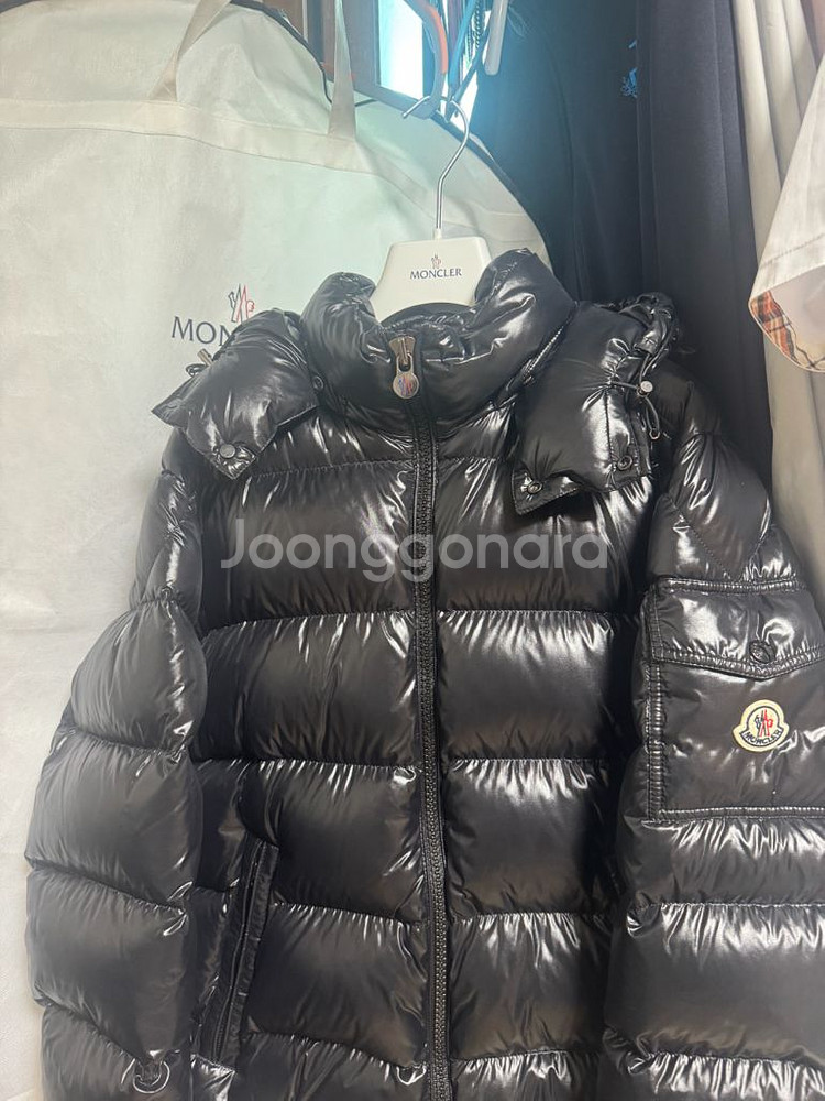 24fw 몽클레어 마야 극미중고 크림판 4사이즈--0