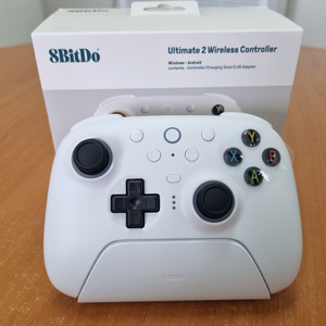 8BitDo 얼티메이트 2 화이트