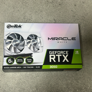 이엠텍 RTX 3050 화이트 그래픽카드