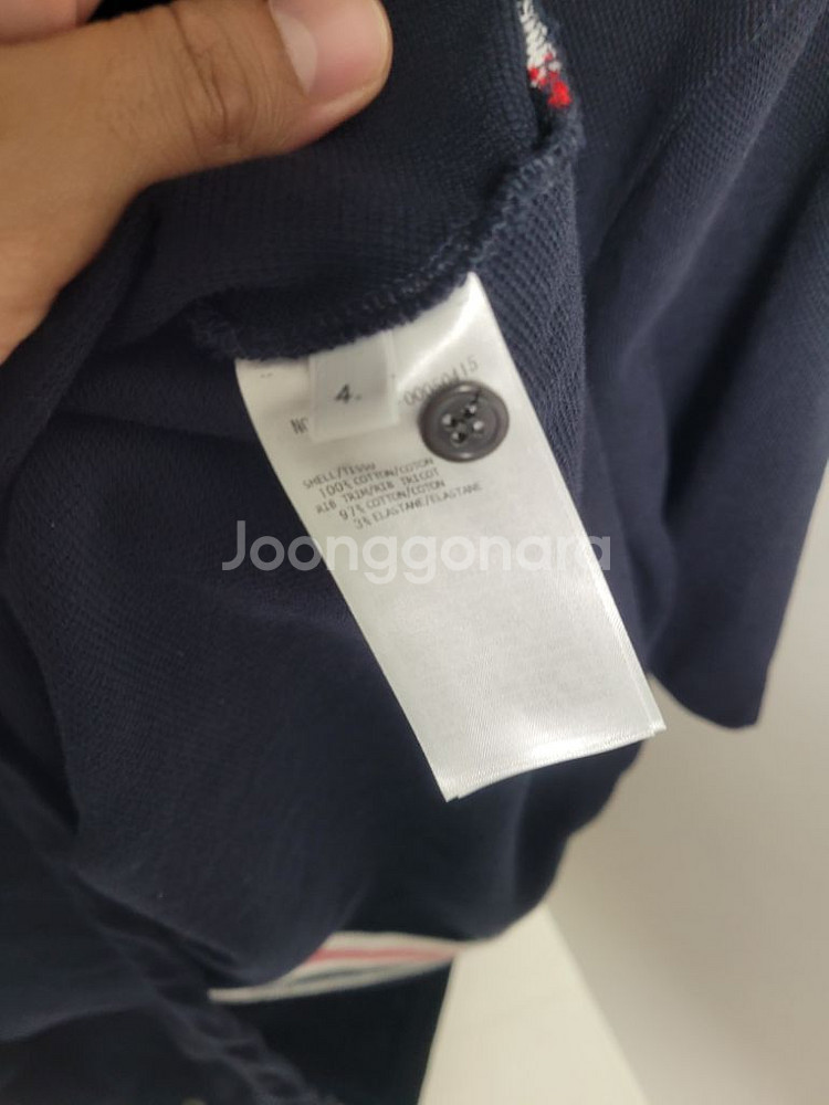 톰브라운 릴랙스핏 센터백 스트라이프 반팔 카라티4사이즈--4