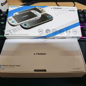 트리무이 스마트 프로 팝니다.trimui R36S