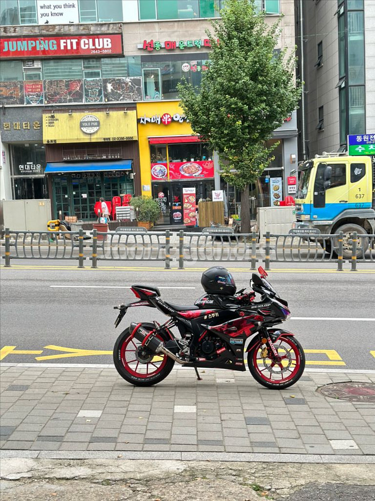 헬멧포함gsxr125 풀튜닝 카본 요시무라 구조변경완료--0