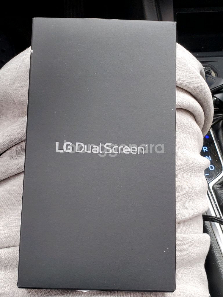 LG V50S 듀얼스크린 팝니다--0