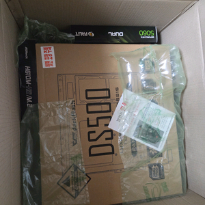 i5-12400F RTX 5060 본체 미개봉 새상품