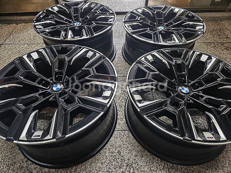 BMW G60 5시리즈 940M 정품 20인치 휠셋트--1